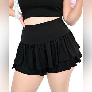 Foxblood Soft Ruffle Shorts | XL | EUC